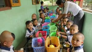 Maryknoll Father Kenneth Thesing fighting global hunger
