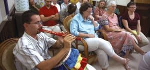 la melodía local de los jóvenes en la misión, Misioneros Maryknoll, Marzo 2017