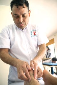 Un proyecto apoyado por Maryknoll da a los invidentes en Perú una oportunidad de ser productivos y autosuficientes