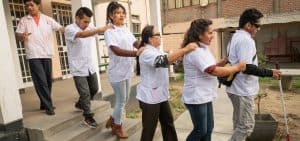 Un proyecto apoyado por Maryknoll da a los invidentes en Perú una oportunidad de ser productivos y autosuficientes