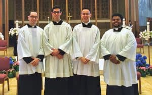 Neoyorquino cambia la vida militar por la vida en misión.