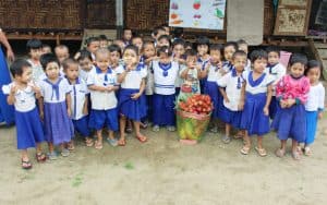 Hermano Maryknoll encuentra que su vocación responde a las necesidades de refugiados de Myanmar