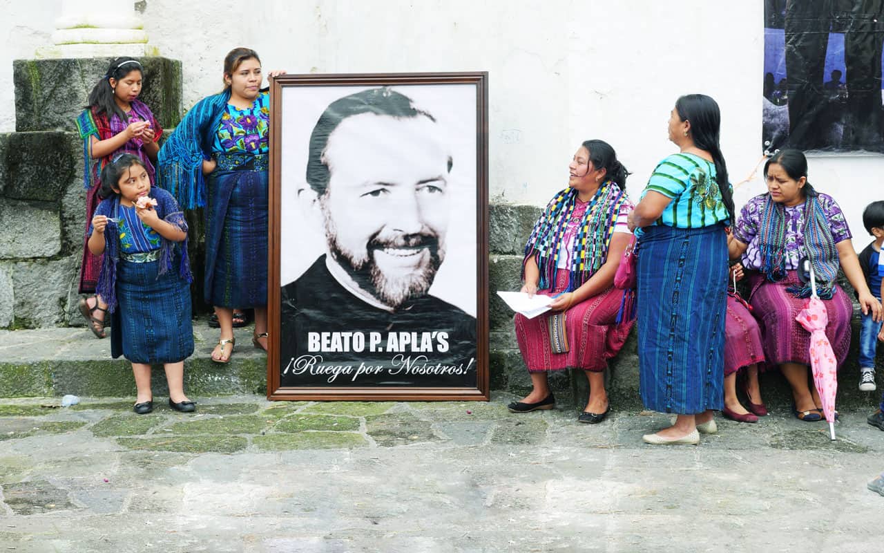 Comunidad indígena en Guatemala celebra la beatificación de su pastor