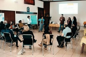 Misionero pone en práctica metodología del perdón: Miembros del equipo de ESPERE durante una capacitación para enseñar el perdón y la reconciliación. (Sergio Salinas/Bolivia)