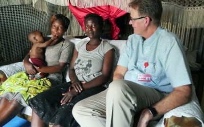 En Kenya: Ejército de sanadores lucha contra el VIH