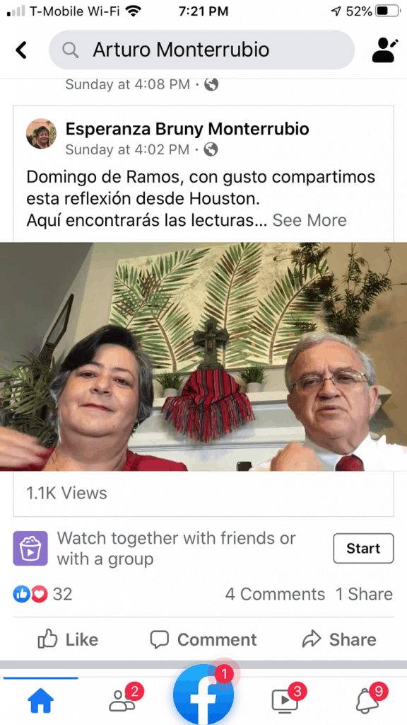 El promotor misionero Maryknoll, Diácono Arturo Monterrubio y su esposa Esperanza comparten una reflexión sobre Domingo Ramos con sus seguidores de Facebook desde su hogar en Houston, Texas. (Cortesía de Arturo Monterrubio/Texas)