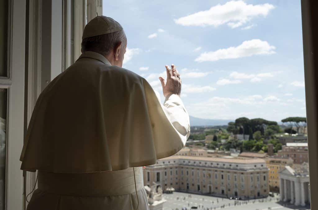 Papa expresa esperanza por vacuna contra COVID, apoya iniciativa interreligiosa