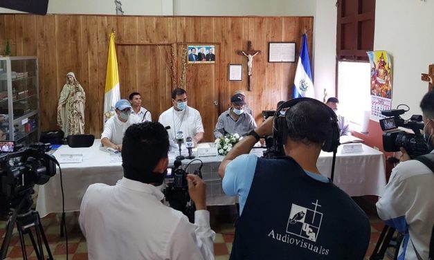 Diócesis Salvadoreña pide Diálogo tras Aumento de Militarización Fronteriza