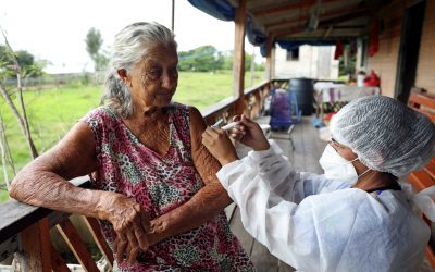 Solidaridad, no competencia, debe regir lanzamiento de vacuna