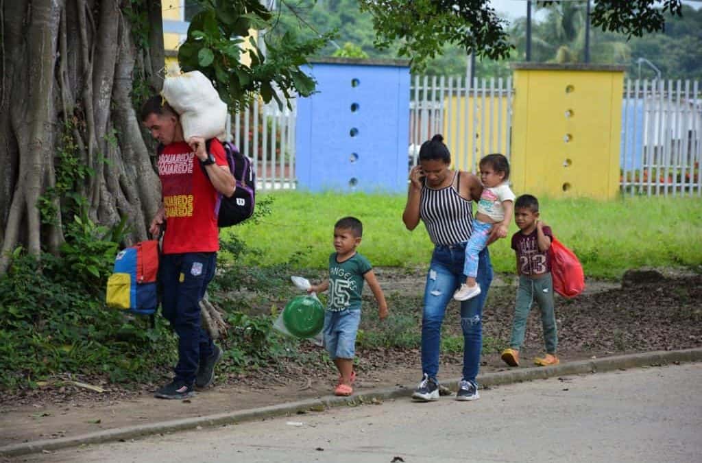 Católicos colombianos se movilizan para ayudar a refugiados venezolanos