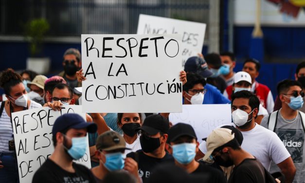 Con nuevos legisladores, El Salvador cae en un caos político