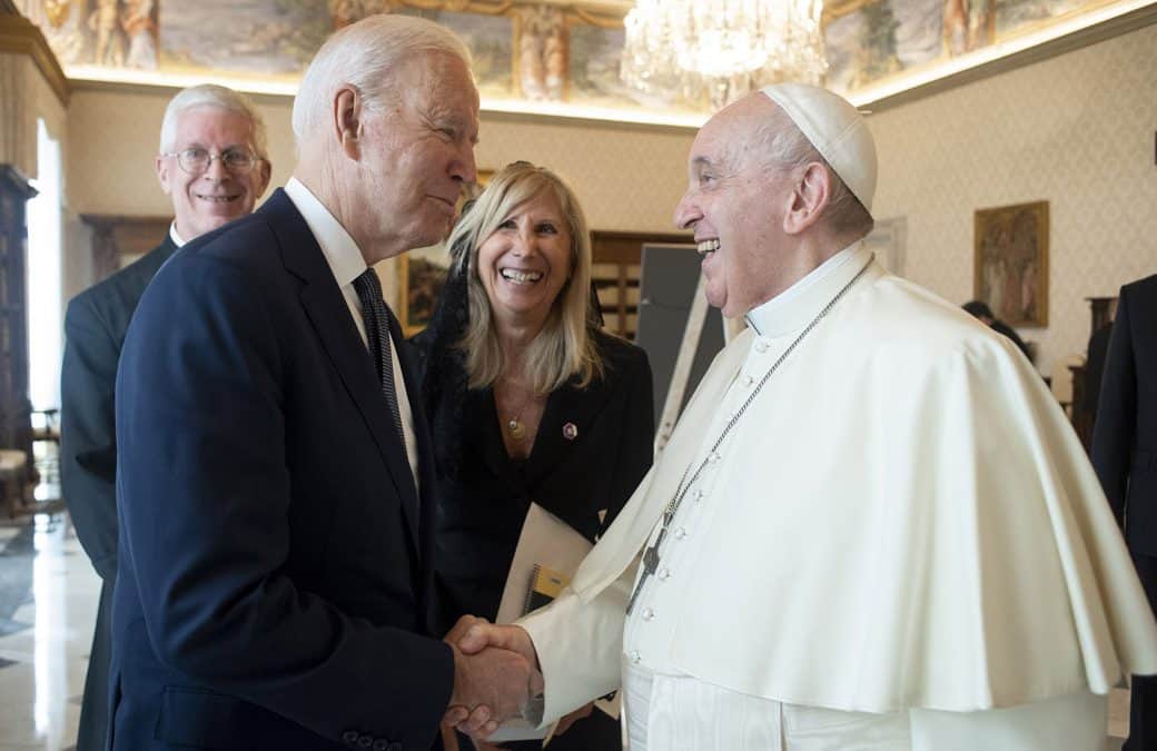 Papa Francisco se reunió con Joe Biden en el Vaticano