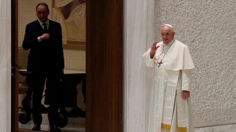 El Papa exhorta a los cristianos a caminar según el Espíritu Santo