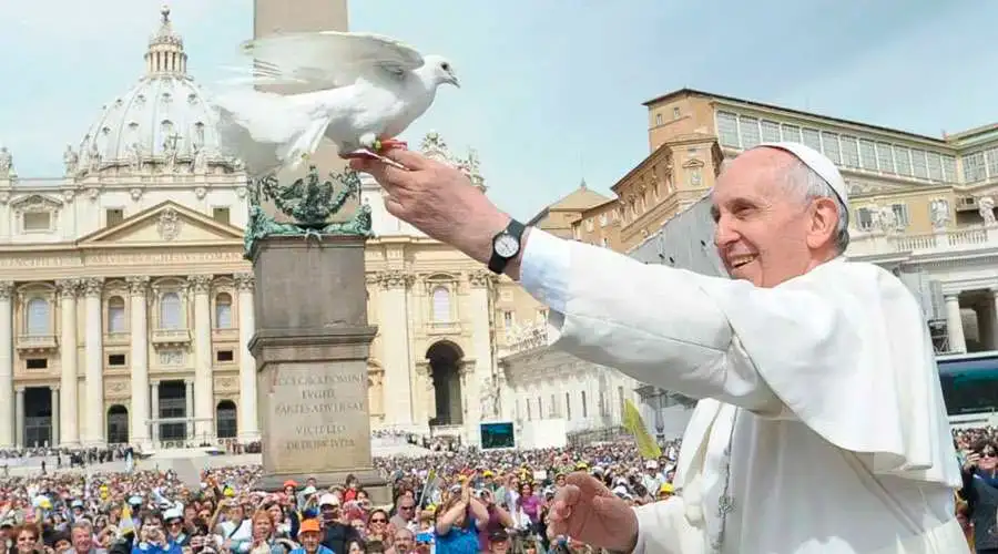 El Papa Francisco propone 3 caminos para construir una paz duradera