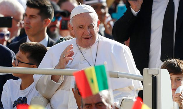 Papa Francisco: Para tomar buenas decisiones es necesario escuchar el propio corazón