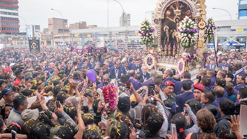Arzobispo asegura que el Señor de los Milagros es el mayor “misionero” del Perú