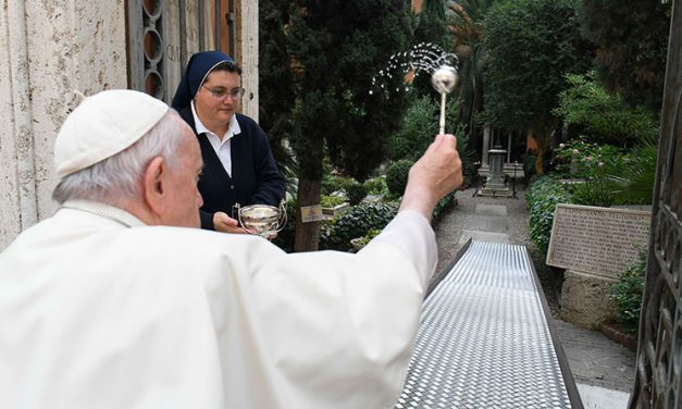 Papa: Amor y misericordia son clave para entrar al cielo