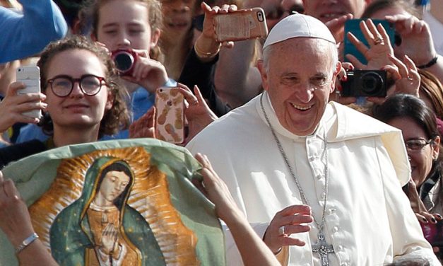 Papa Francisco: Guadalupe nos muestra cómo compartir la fe