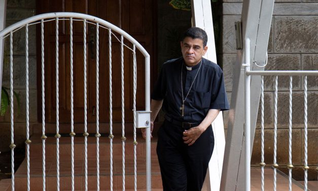 Nicaragua afirma que obispo Álvarez está encarcelado en condiciones preferenciales