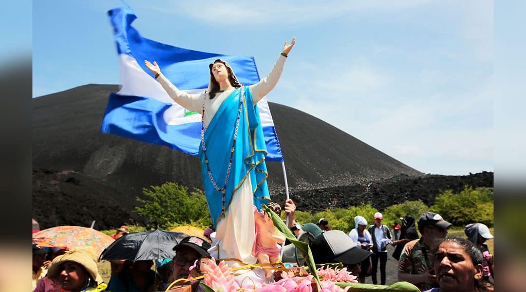 La dictadura profana las iglesias nicaragüenses