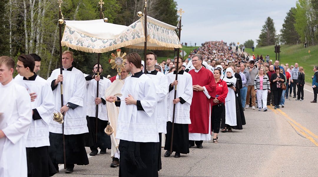 La Peregrinación Eucarística empezó en Pentecostés con la gracia de Dios