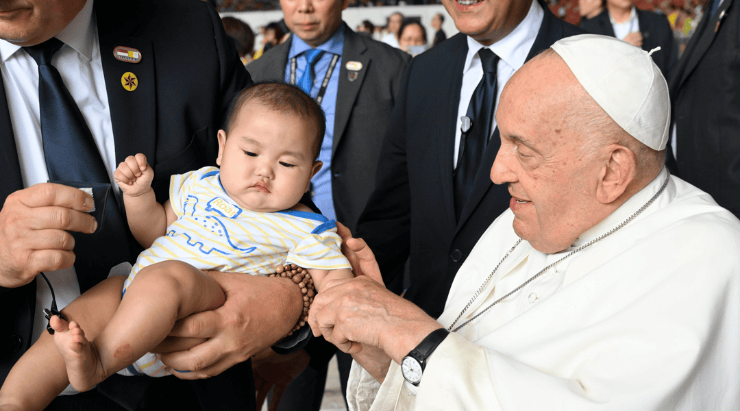 El Papa en Singapur: El amor es lo que construye y perdura