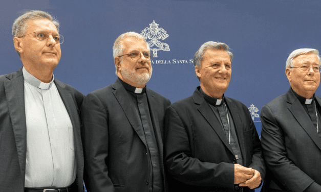 La segunda sesión del Sínodo dará inicio con una liturgia penitencial