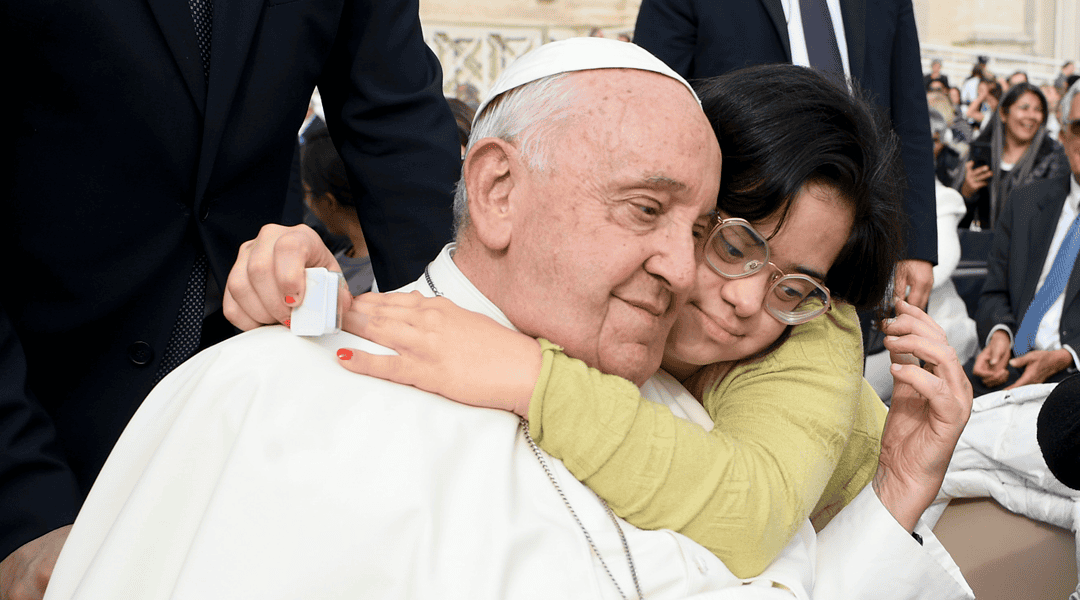 Papa en audiencia: El Espíritu Santo nos hace artesanos de la unidad