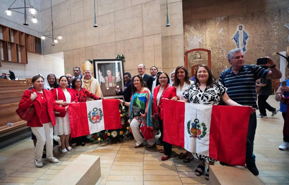 Peruanos en EE. UU. sorprendidos y orgullosos por la elección de León XIV