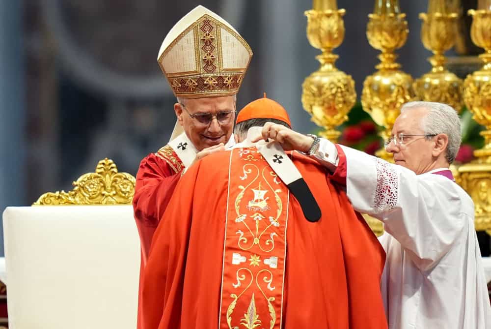Papa exhorta a arzobispos a promover la unidad y renovar la evangelización