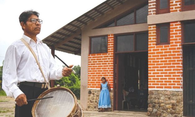 Misiones en Latinoamérica: Bebiendo de la sabiduría de los mojeños