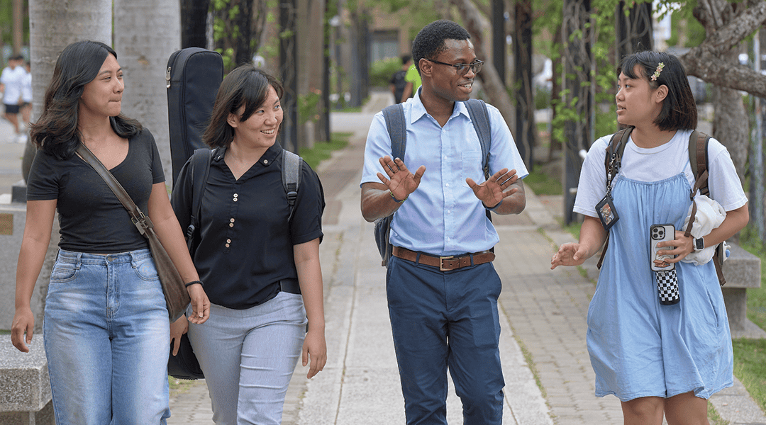 Entonando con la misión