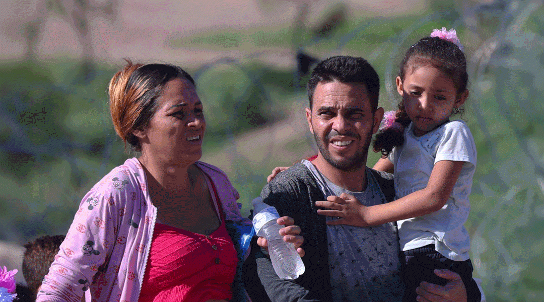 Trato de ICE a mujeres embarazadas preocupa a obispos de EE. UU.