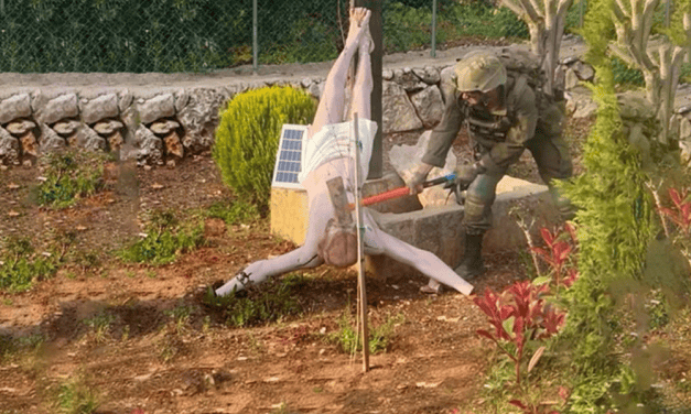 Soldado israelí profana imagen de Jesucristo en el Líbano