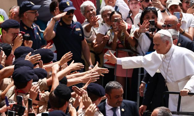 El Papa León llama a evangelizar con testimonio y humildad