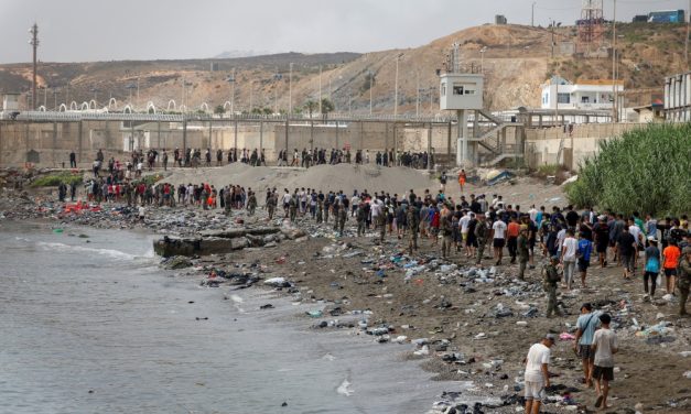 La Iglesia Católica afronta la llegada de 60.000 migrantes a España