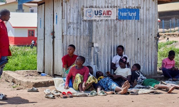 Ébola: las lecciones de África y el papel de la Iglesia para contener el virus