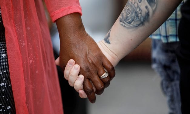Informe: 4 de cada 10 católicos han experimentado racismo
