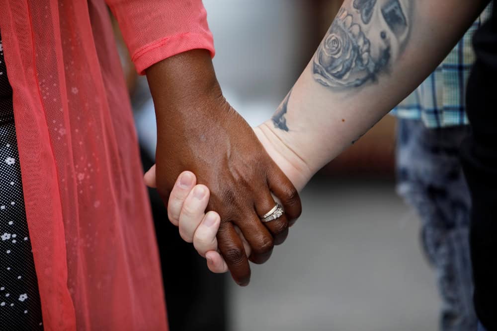 Informe: 4 de cada 10 católicos han experimentado racismo