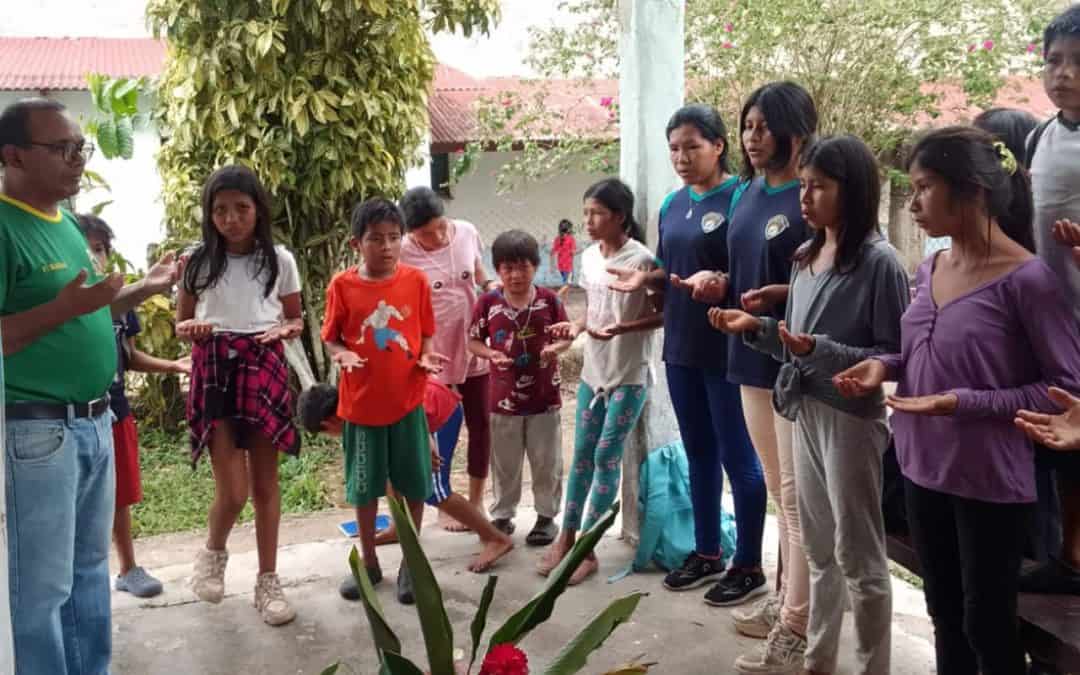 Niños de la Amazonía boliviana rezaron el rosario con el Papa