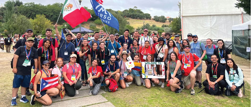 Jóvenes se levantan en la Jornada Mundial de la Juventud en Portugal